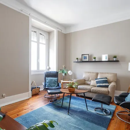 Lisbon Liberdade Central Apartments-2